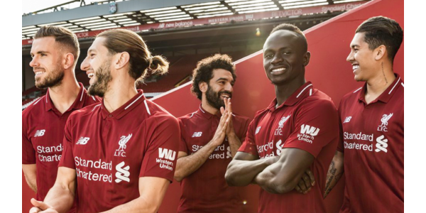 Liverpool będzie nosił nowe koszulki w lidze